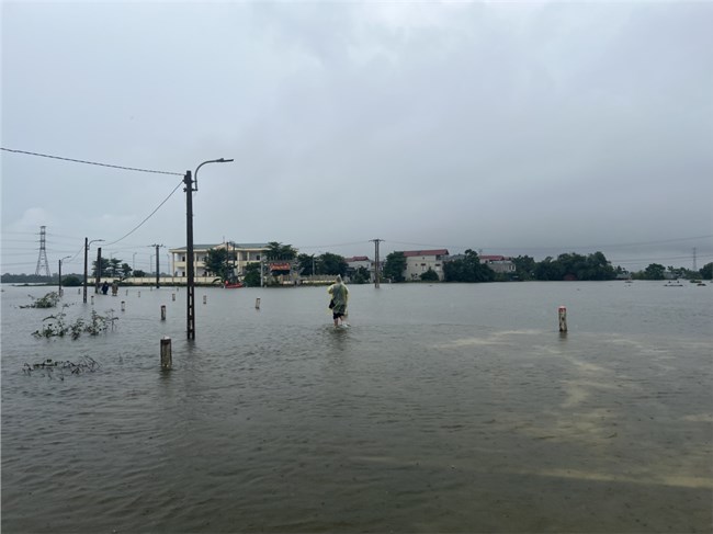 Khắc phục mưa lũ, đảm bảo an toàn vùng hạ du (30/07/2024)